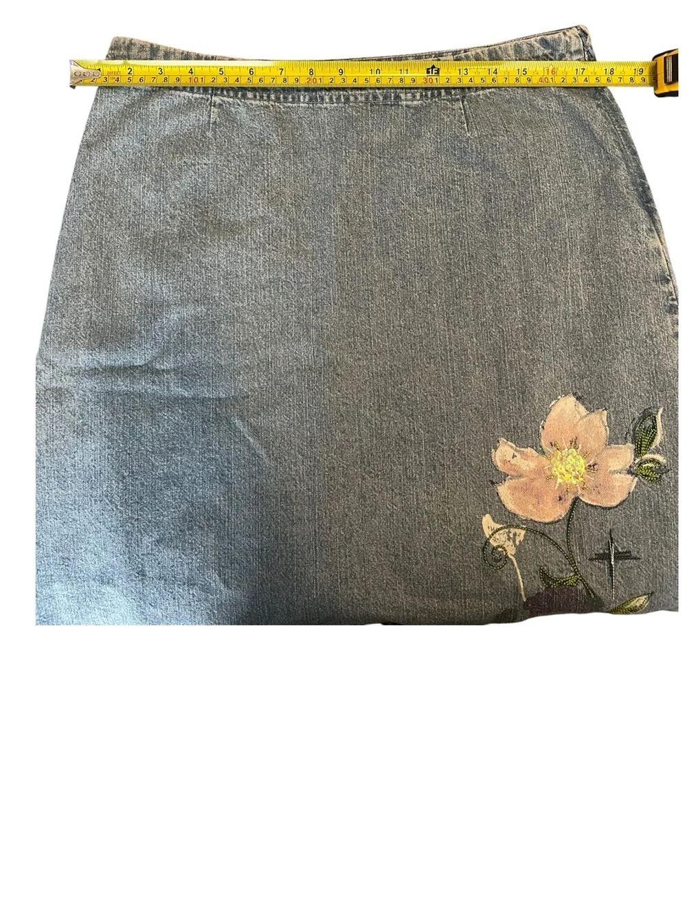 Christopher & Banks‎ Embroidered Denim Skirt Size 10
